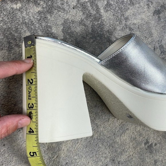 NIB Free People Zoe Platform Metallic Silver Chunky Slide Sandals Sz 39.5 - Picture 15 of 16